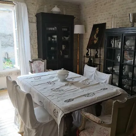 Le Petit Logis